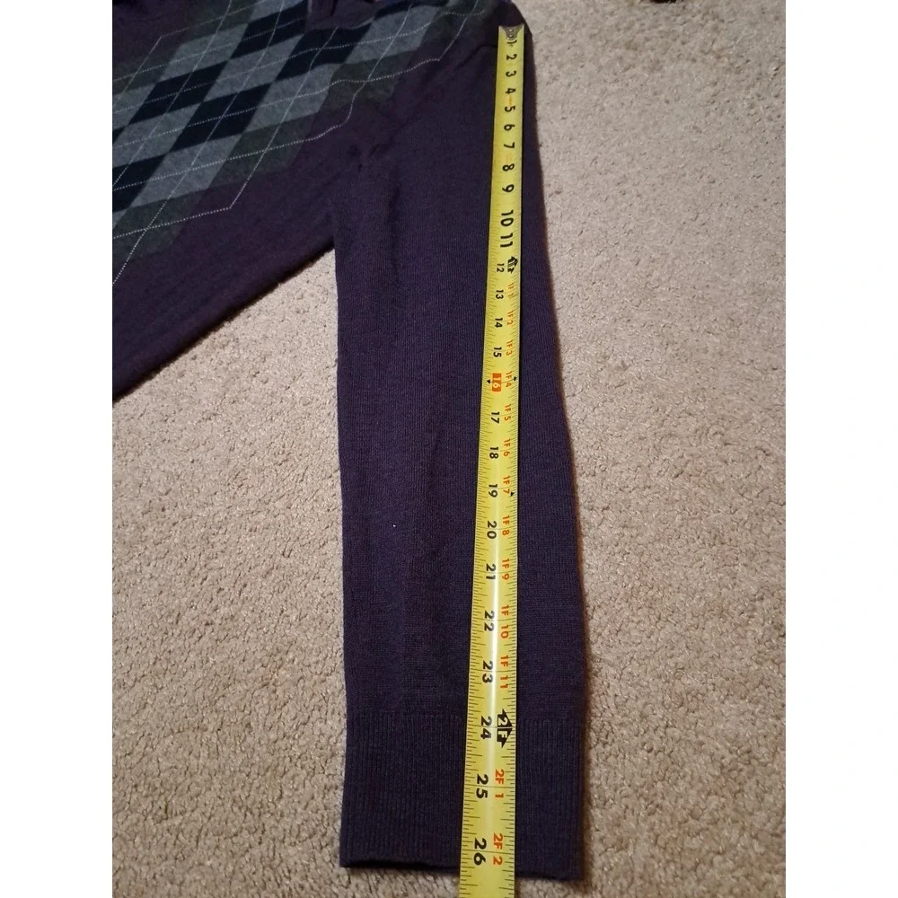 Banana Republic Mens Purple Argyle Extra Fine Merino Wool V-Neck Sweater Large